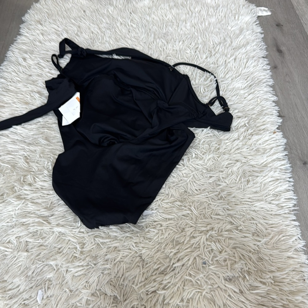 BECCA® by Rebecca Virtue Color Code Sadie Asymmetric One Piece Swimsuit - Picture 6 of 9